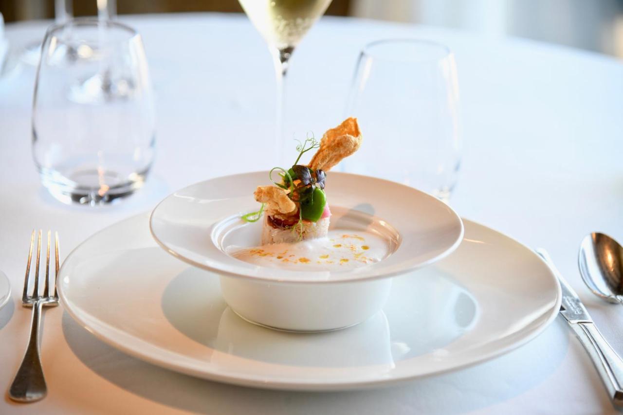 Relais & Chateaux Le Brittany & Spa Роскоф Екстериор снимка