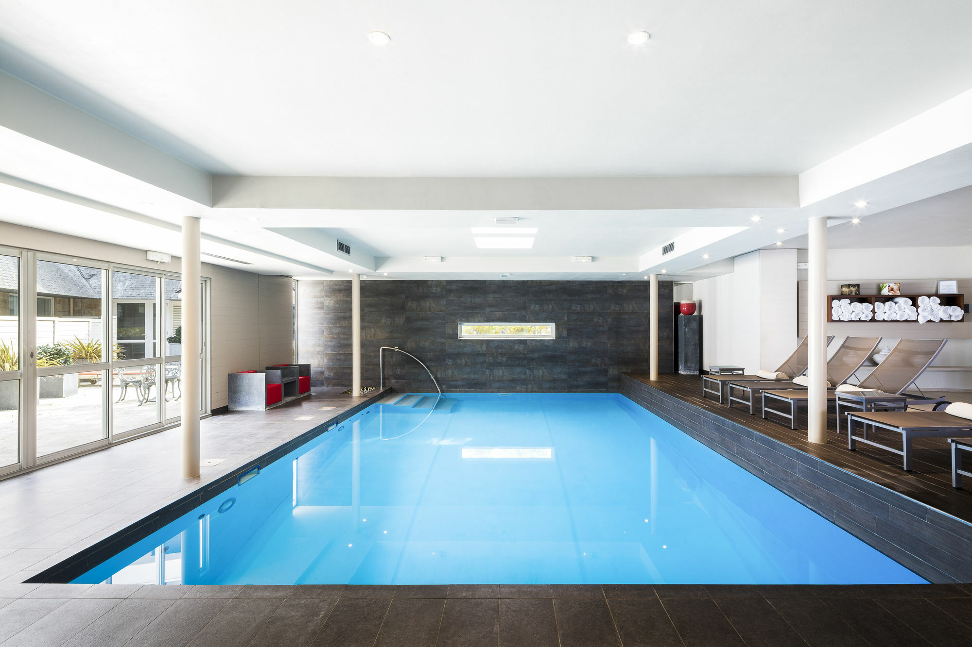 Relais & Chateaux Le Brittany & Spa Роскоф Екстериор снимка